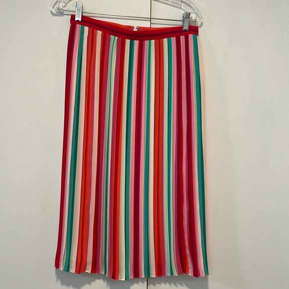 J. Crew Dresses & Skirts - J crew pleated skirt